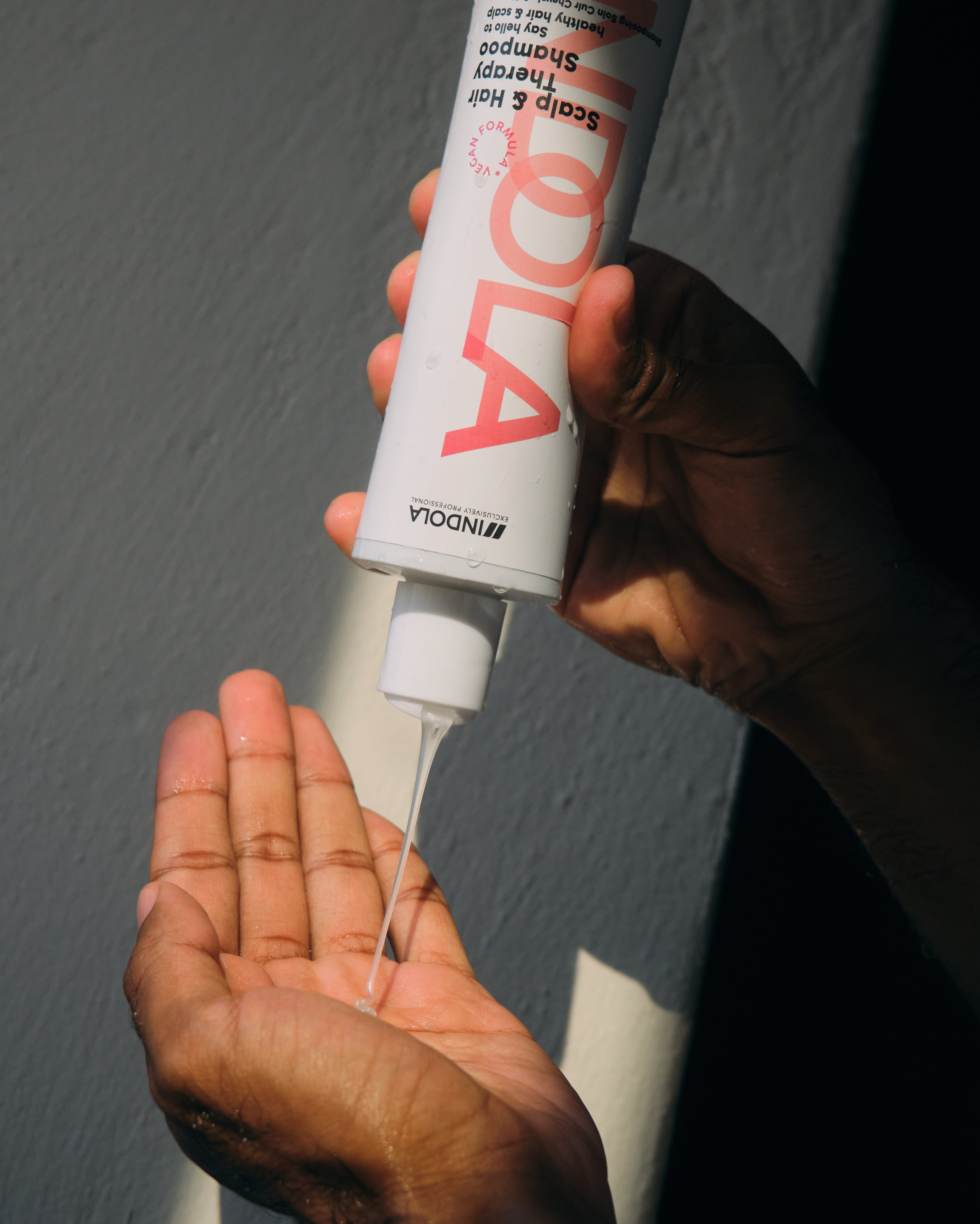 INDOLA Multi-Benefit Shampoo