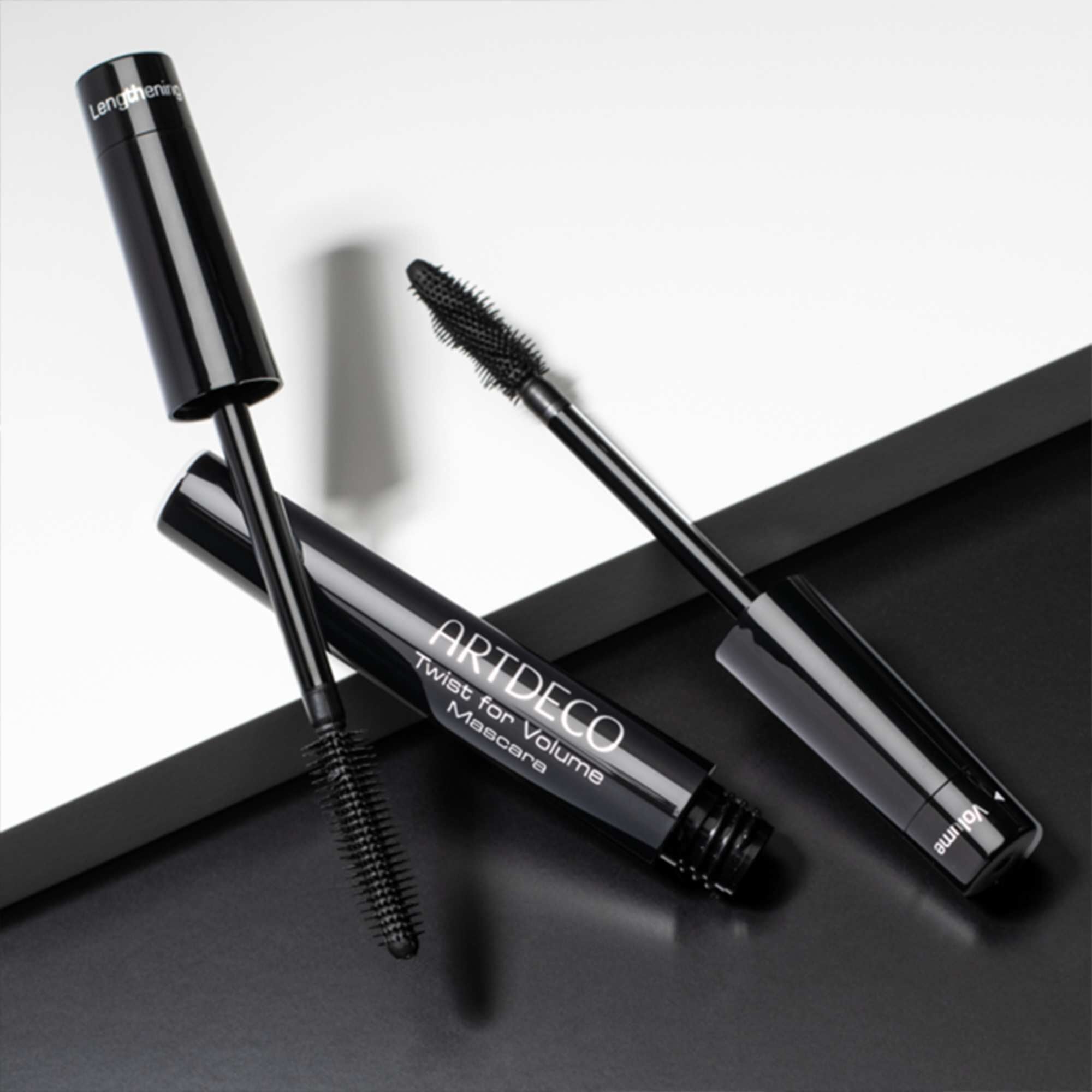 TWIST FOR VOLUME MASCARA