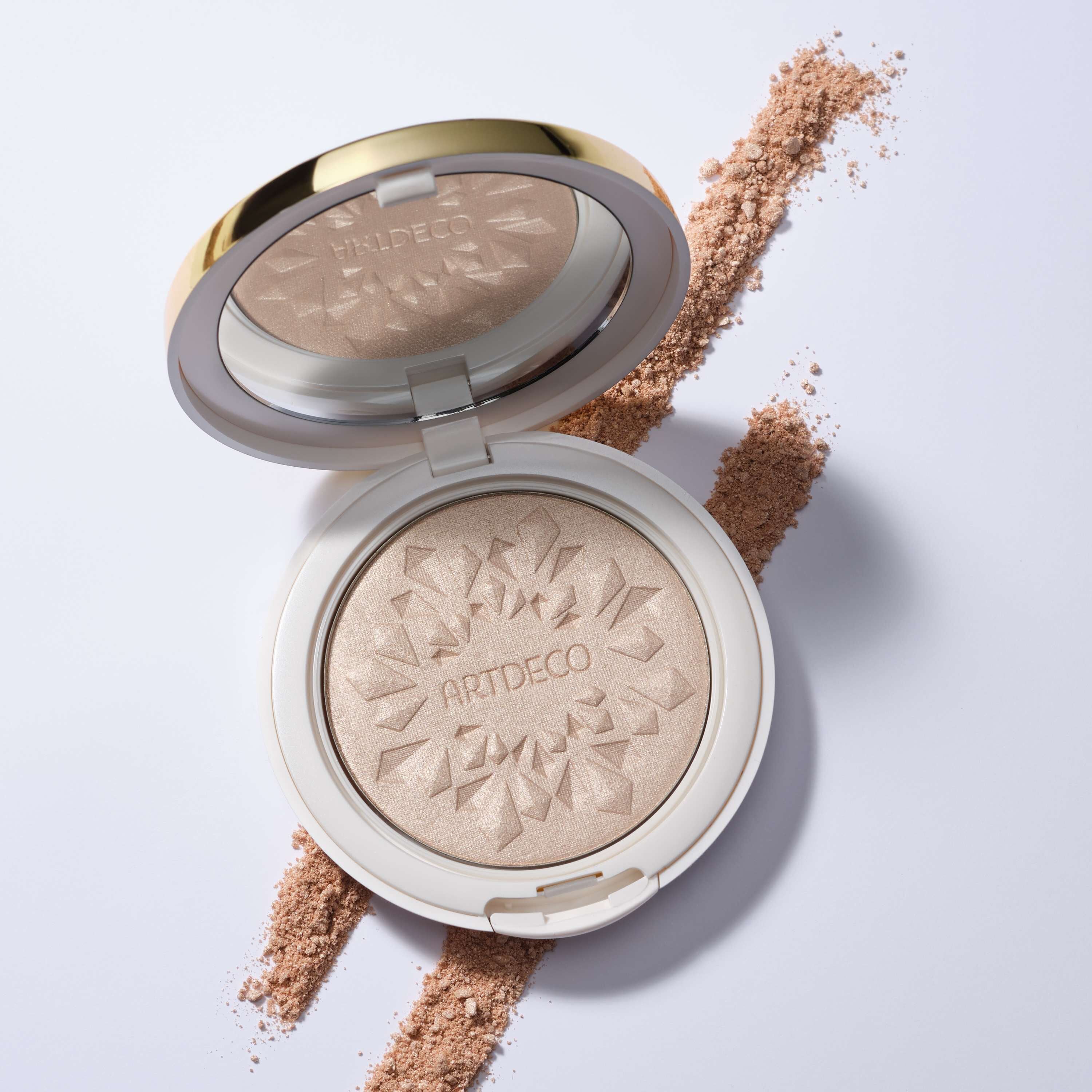 Glow Highlighting Powder