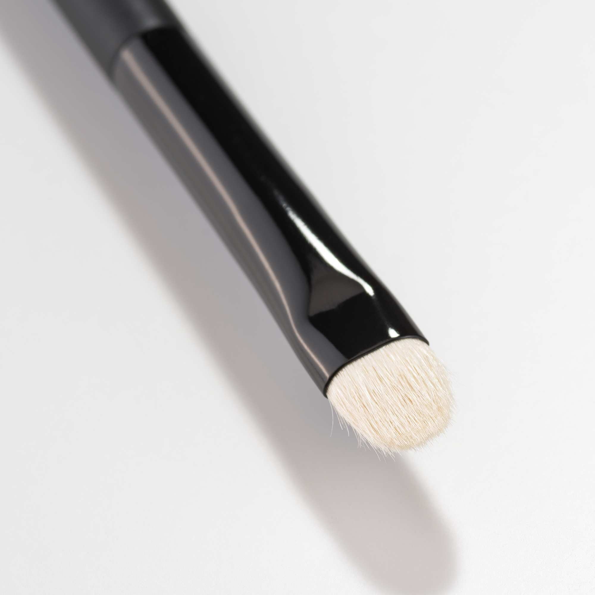 EYESHADOW BRUSH PREMIUM