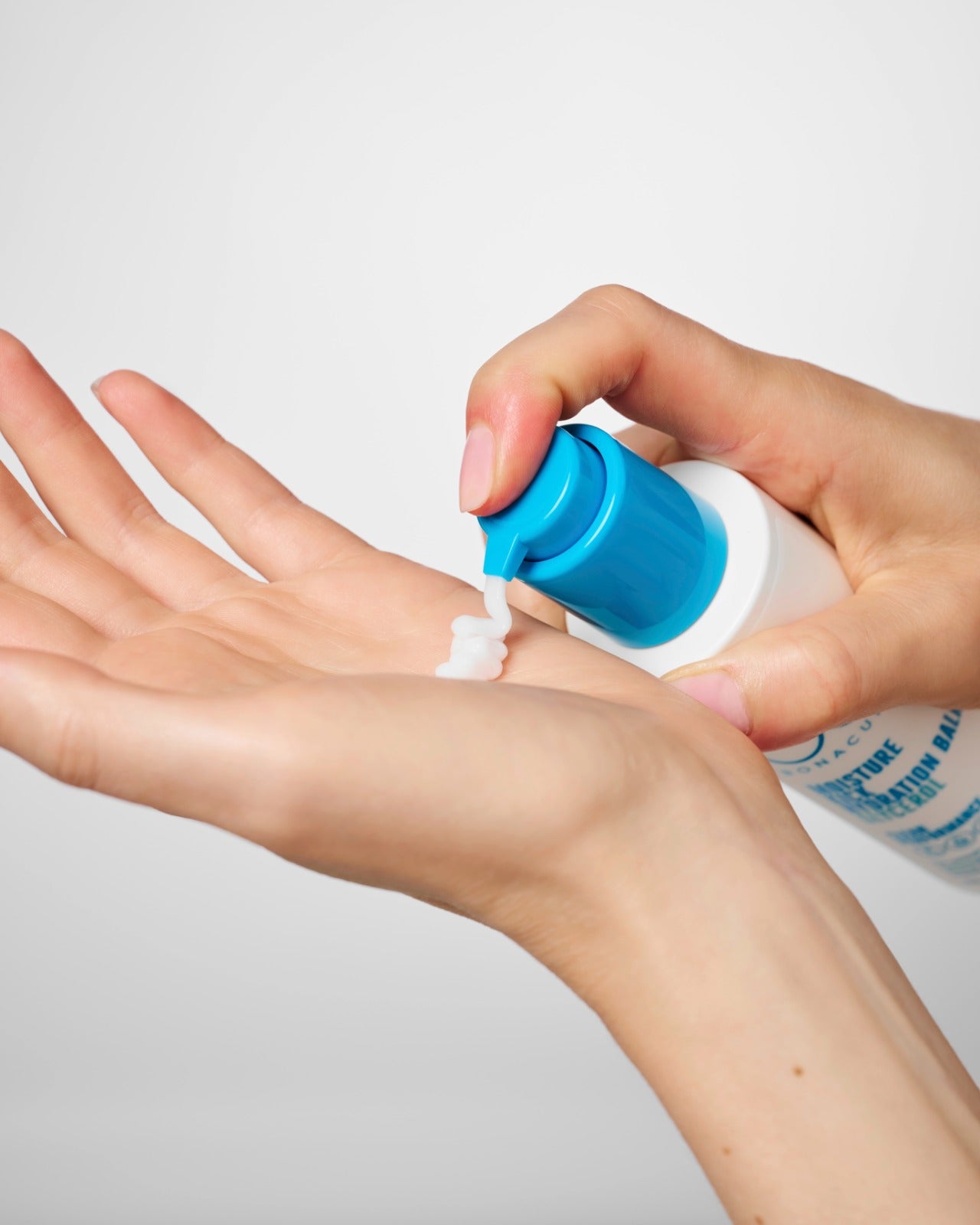 Moisture Kick Hydration Balm